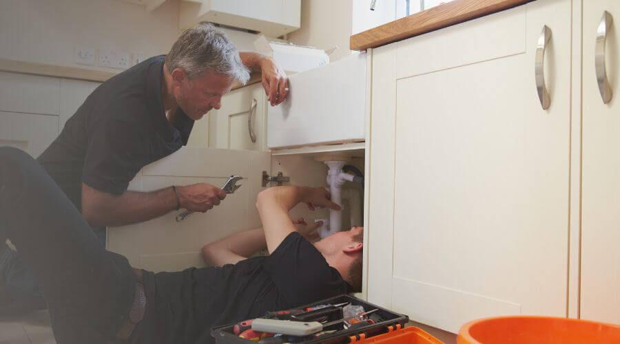Local expert plumbing services in Vanderbilt, TX